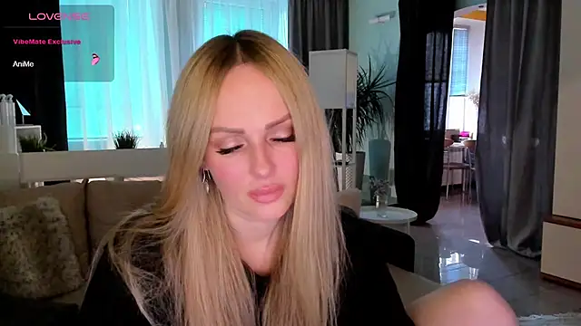 Snapshot of Libby_Nora chatting on 12, 12, 2024 Libby Nora online show from 12, 12, 2024