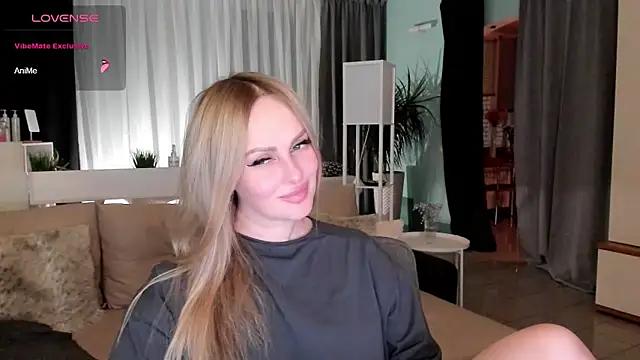 Snapshot of Libby_Nora chatting on 14, 12, 2024 Libby Nora online show from 14, 12, 2024