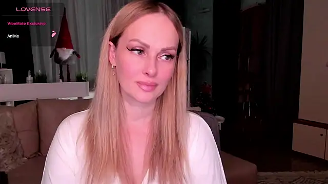 Snapshot of Libby_Nora chatting on 25, 12, 2024 Libby Nora online show from 25, 12, 2024