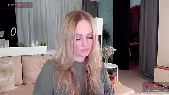 Snapshot of Libby_Nora chatting on 28, 1, 2025 Libby Nora online show from 28, 1, 2025
