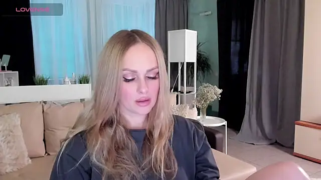 Snapshot of Libby_Nora chatting on 31, 1, 2025 Libby Nora online show from 31, 1, 2025