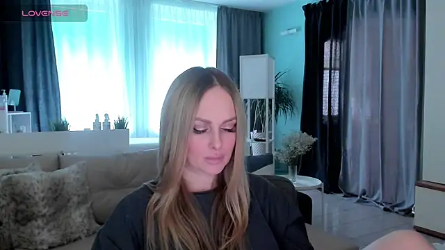 Snapshot of Libby_Nora chatting on 18, 2, 2025 Libby Nora online show from 18, 2, 2025