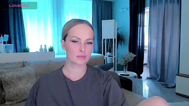 Snapshot of Libby_Nora chatting on 19, 2, 2025 Libby Nora online show from 19, 2, 2025