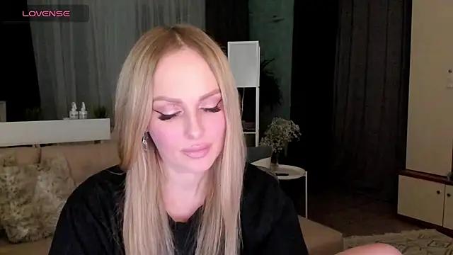 Snapshot of Libby_Nora chatting on 26, 2, 2025 Libby Nora online show from 26, 2, 2025
