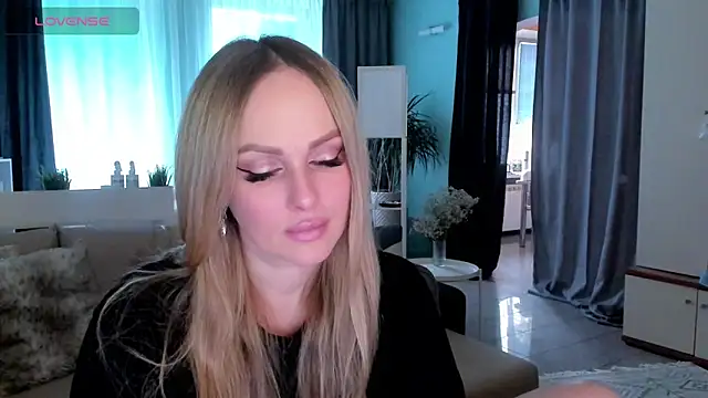Snapshot of Libby_Nora chatting on 27, 2, 2025 Libby Nora online show from 27, 2, 2025