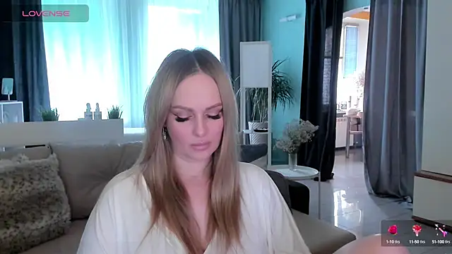 Snapshot of Libby_Nora chatting on 28, 2, 2025 Libby Nora online show from 28, 2, 2025
