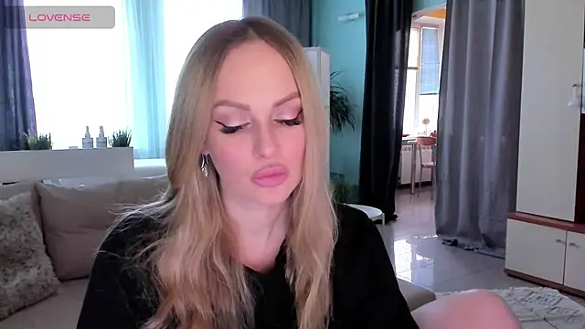 Snapshot of Libby_Nora chatting on 14, 3, 2025 Libby Nora online show from 14, 3, 2025
