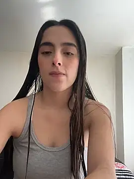 Snapshot of swrennn19 chatting on 22, 1, 2025 swrennn19 online show from 22, 1, 2025