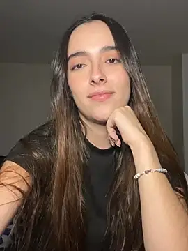 Snapshot of swrennn19 chatting on 13, 2, 2025 swrennn19 online show from 13, 2, 2025