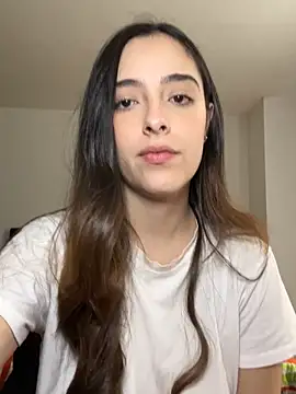 Snapshot of swrennn19 chatting on 14, 9, 2025 swrennn19 online show from 14, 9, 2025