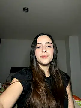 Snapshot of swrennn19 chatting on 18, 10, 2025 swrennn19 online show from 18, 10, 2025