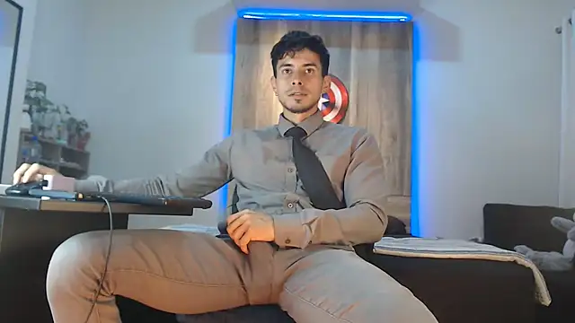 Andrew 4  online show from 15, 11, 2025