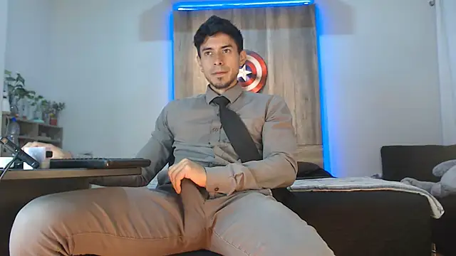 Andrew 4  online show from 18, 11, 2025