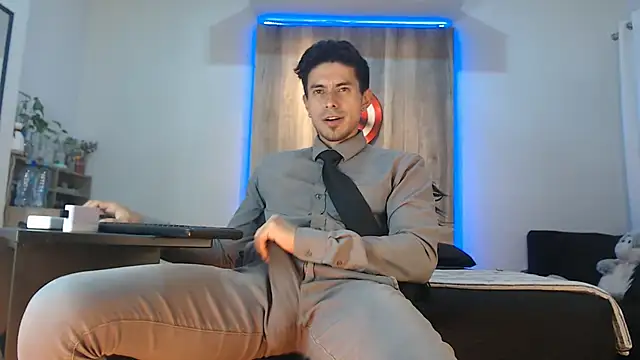 Andrew 4  online show from 23, 11, 2025