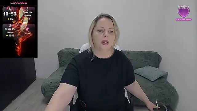 Snapshot of erikaerika chatting on 27, 4, 2026 erikaerika online show from 27, 4, 2026