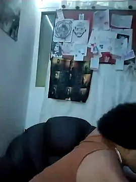 Snapshot of LUNAdeMARTE chatting on 14, 12, 2024 LUNAdeMARTE online show from 14, 12, 2024