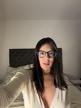 kamivolkano online show from 13, 10, 2025