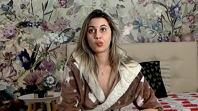 RoseDiamond06 online show from 19, 3, 2025