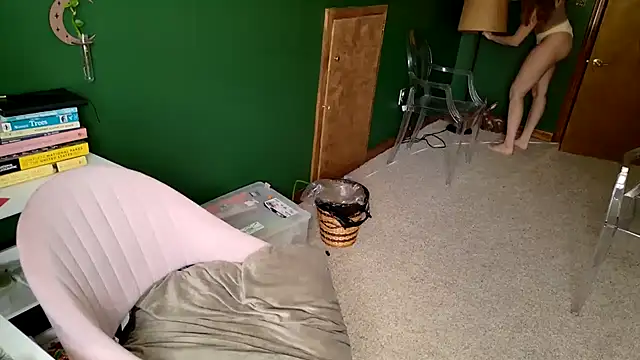 Snapshot of naturestwisted chatting on 14, 3, 2025 naturestwisted online show from 14, 3, 2025