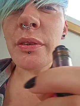 PinkTheHawk online show from 25, 12, 2024