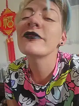 PinkTheHawk online show from 4, 1, 2025