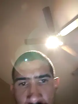 Snapshot of Mikey69me@xh chatting on 12, 3, 2026 Mikey69mexh online show from 12, 3, 2026