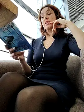 EvaXOAir online show from 12, 11, 2025