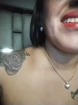 chelaqueen  online show from 1, 6, 2026