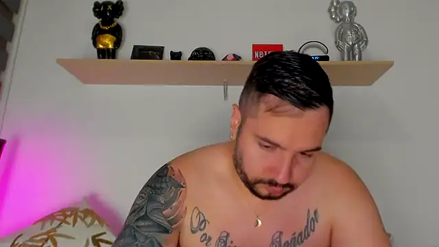 camilo restrepo21 online show from 3, 10, 2025