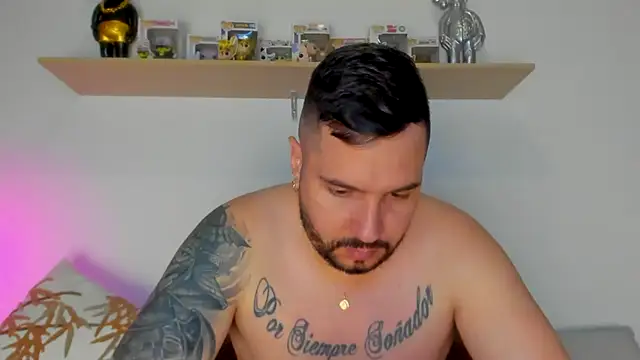 camilo restrepo21 online show from 26, 10, 2025