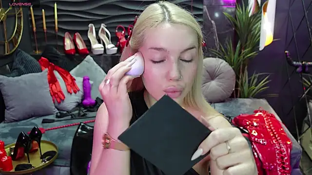 MistressDarsy online show from 4, 3, 2025