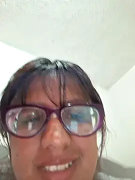 Snapshot of ZaidaWet chatting on 3, 2, 2025 ZaidaWet online show from 3, 2, 2025