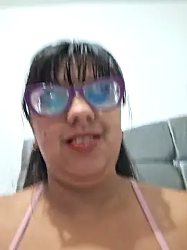 Snapshot of ZaidaWet chatting on 6, 3, 2025 ZaidaWet online show from 6, 3, 2025