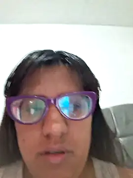 Snapshot of ZaidaWet chatting on 11, 3, 2025 ZaidaWet online show from 11, 3, 2025