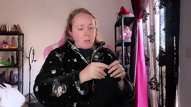 Snapshot of kisicaxx chatting on 11, 2, 2026 kisicaxx online show from 11, 2, 2026