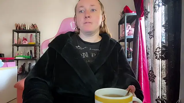 kisicaxx online show from 31, 3, 2026