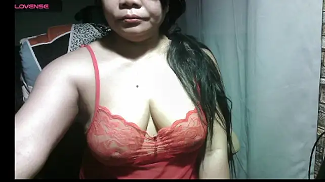 Snapshot of Hotpinay43 chatting on 28, 1, 2025 Hotpinay43 online show from 28, 1, 2025