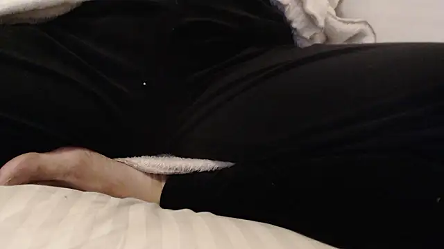 larawet online show from 5, 12, 2024