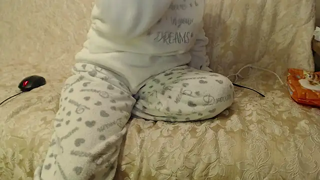 larawet online show from 29, 11, 2025