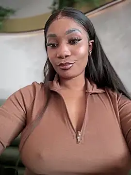   Nessa   online show from 14, 2, 2025