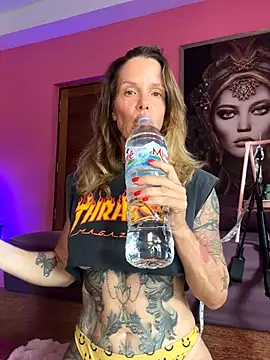 mommyselenafit  online show from 27, 9, 2025