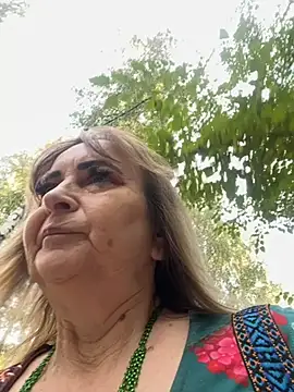 Irina2909xh online show from 17, 9, 2025