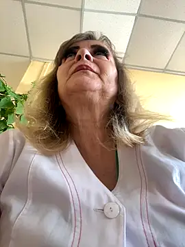 Irina2909xh online show from 25, 9, 2025