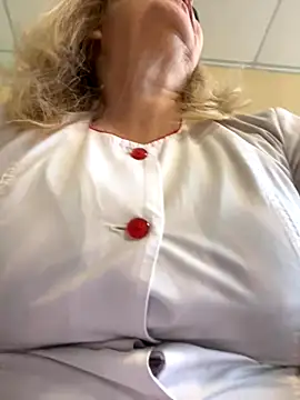 Irina2909xh online show from 6, 10, 2025