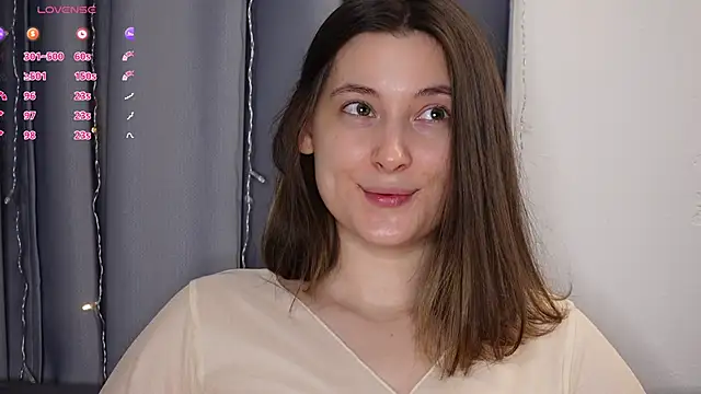 Snapshot of BeckyMartens chatting on 1, 10, 2025 BeckyMartens online show from 1, 10, 2025