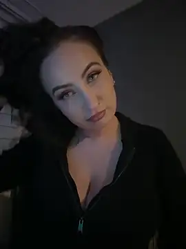 itsCassie online show from 12, 2, 2025