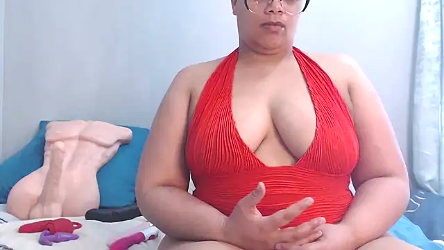 Lustfuleyez online show from 30, 11, 2025