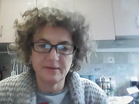 Snapshot of Sunnylarrah chatting on 25, 9, 2025 Sunnylarrah online show from 25, 9, 2025