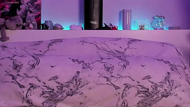 ChloeKohaku online show from 11, 4, 2026