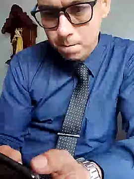 Snapshot of Business_dickkk chatting on 30, 12, 2024 Business dickkk online show from 30, 12, 2024